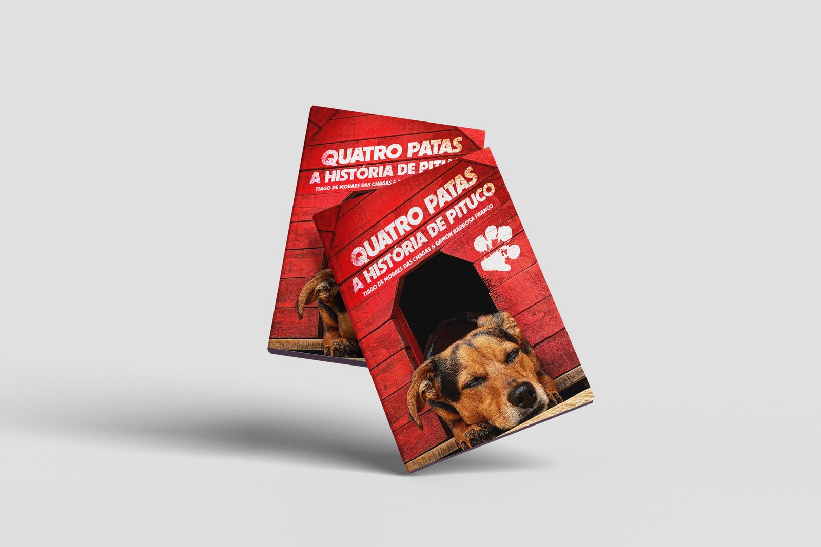 Exemplares do livro Quatro Patas, a história de Pituco