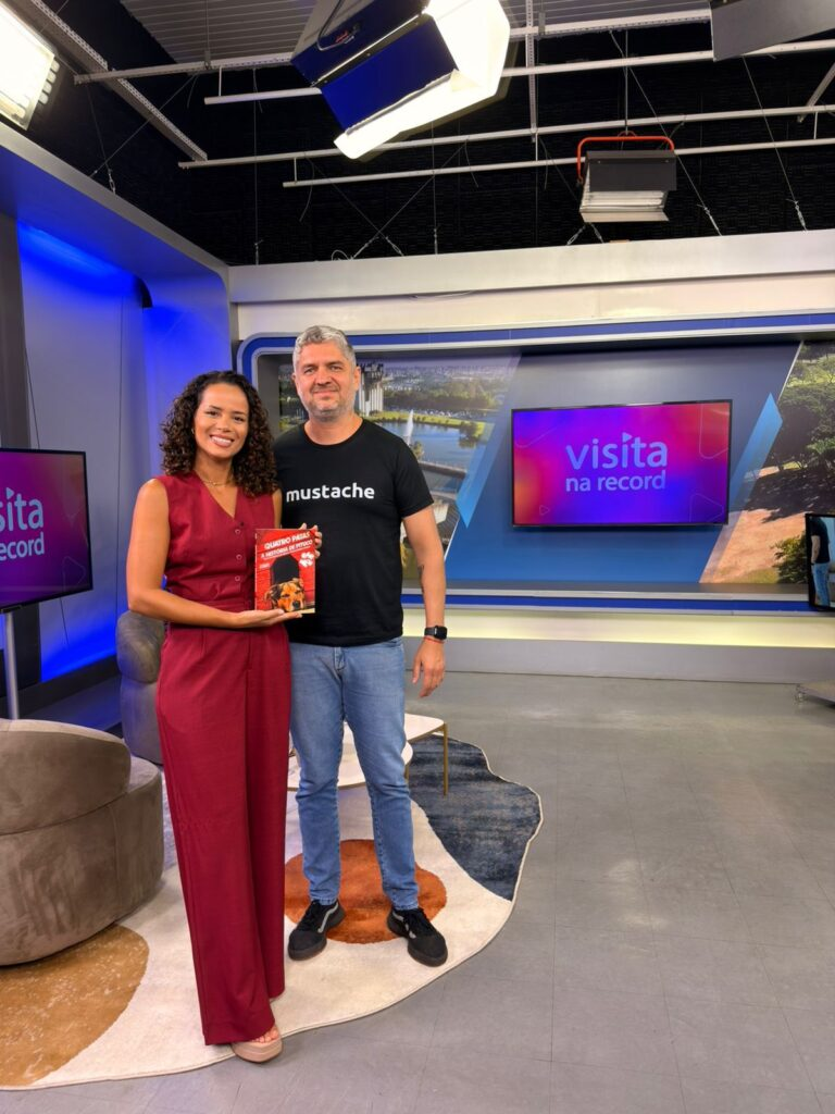 Autor de ‘Quatro Patas, a história de Pituco’ participa do programa Visita na Record
